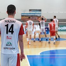 RIEKER UJS Komárno - ŠŠV Trenčín 