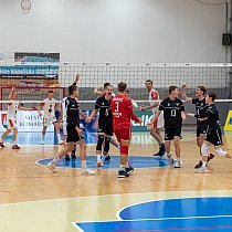 RIEKER UJS Komárno - ŠŠV Trenčín 